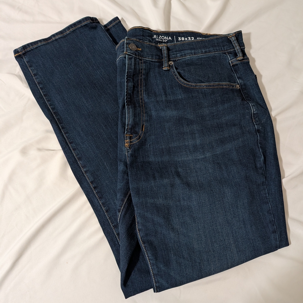 Arizona Jean Company Men's Deep Indigo 38x32" Athletic Taper Cut Jeans